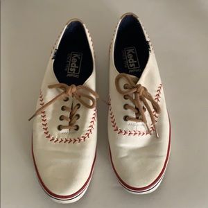 Keds baseball sneakers sz8